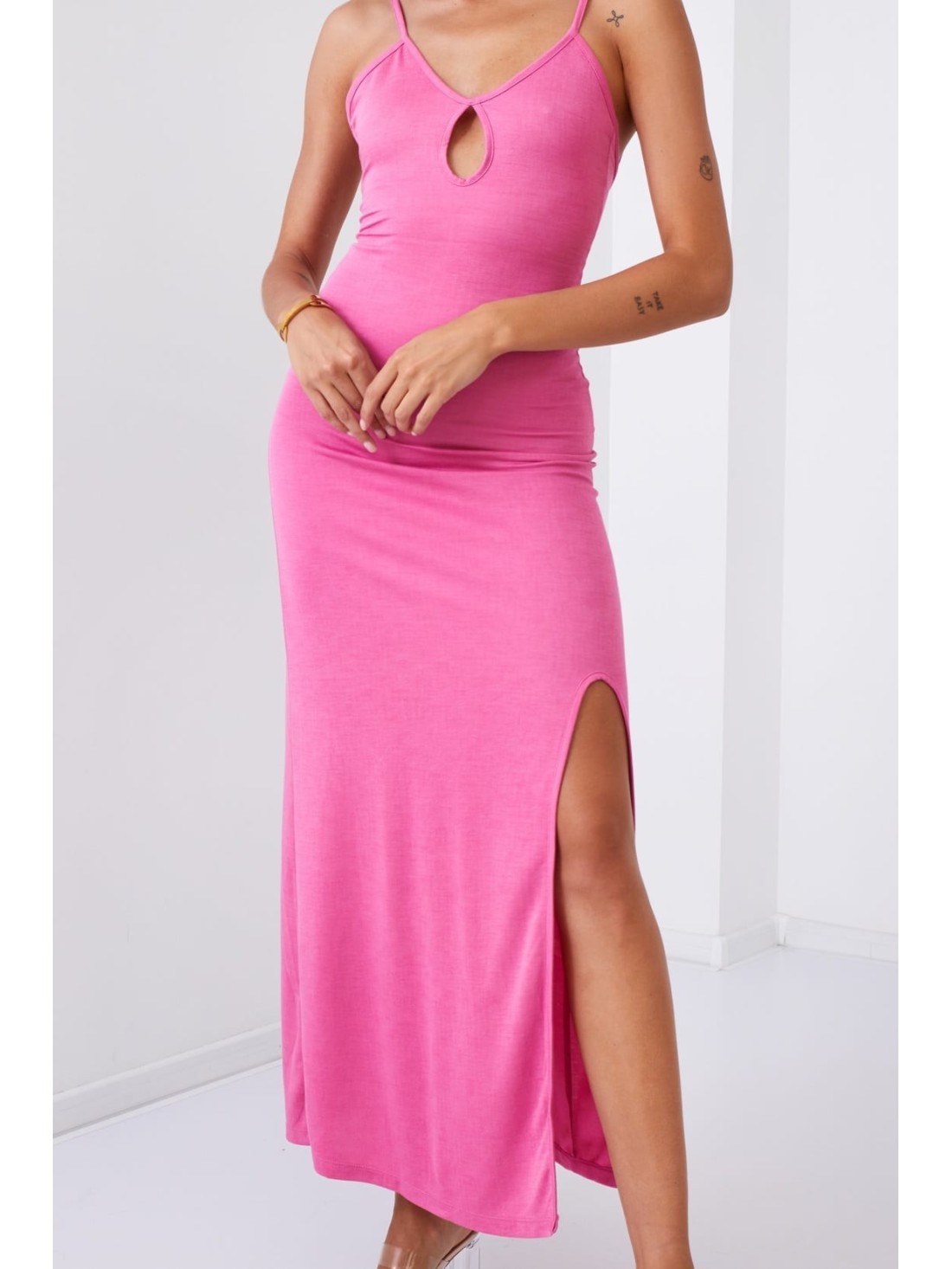 Smooth maxi dress on straps with a slit, pink 110570 - Online store - Boutique